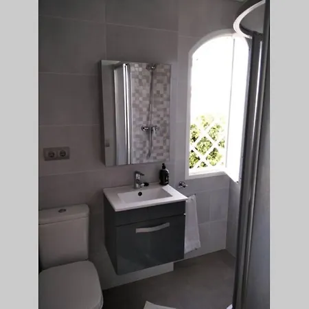 Con Piscinas Y Terrazas Apartment Vinaros